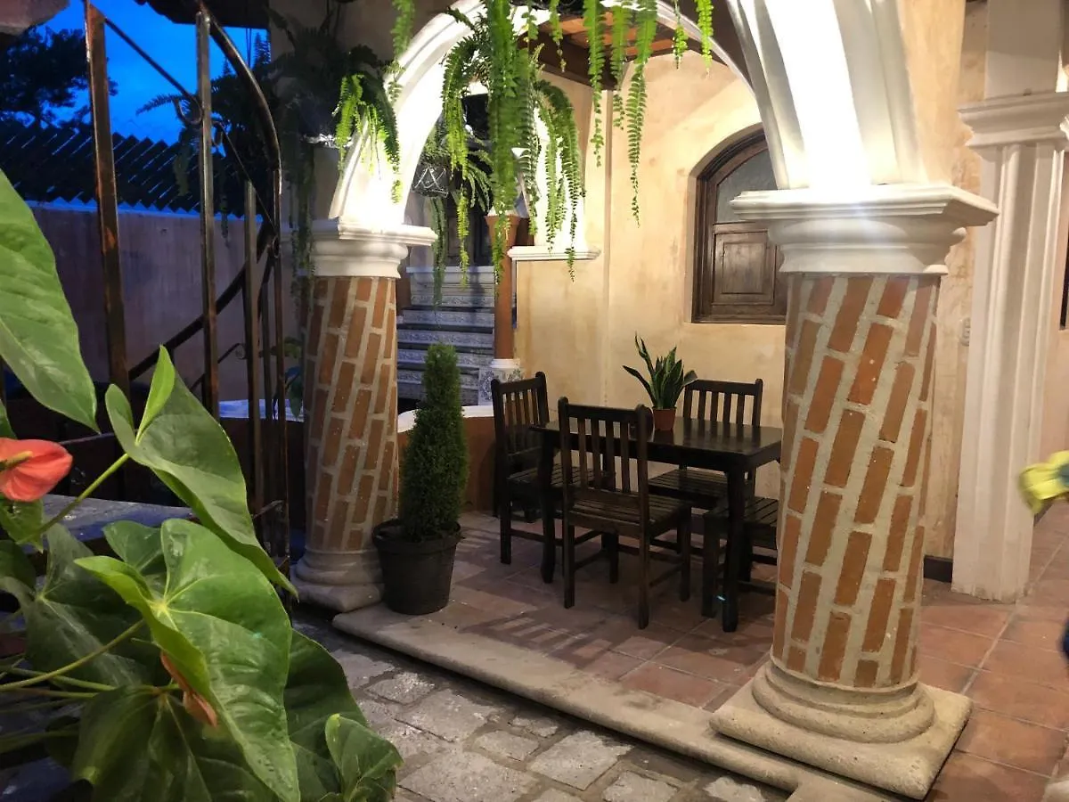 Hotel Mansion Del Rey By San Sebastian Antigua