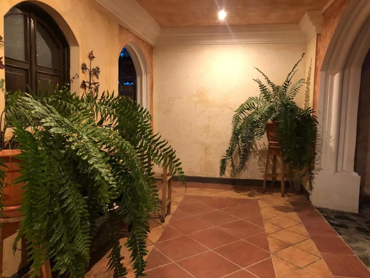 Hotel Mansion Del Rey By San Sebastian Antigua